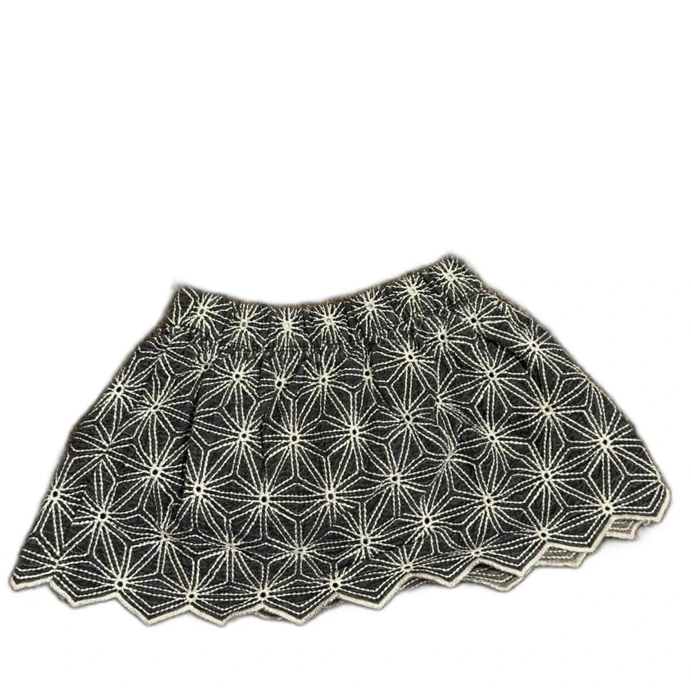 Osh'Kosh kids 3T Star Geometric skirt